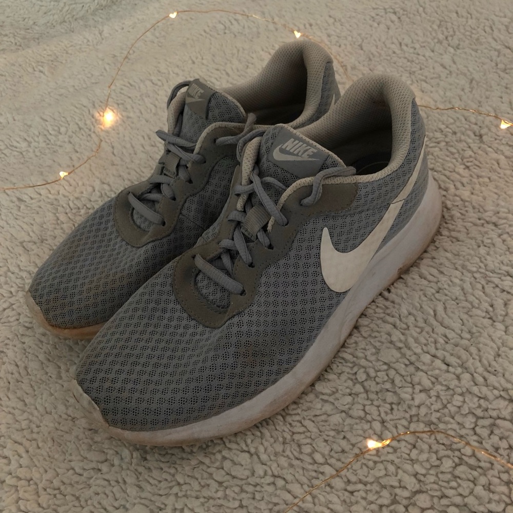 Grey Nike Roshe Shoes